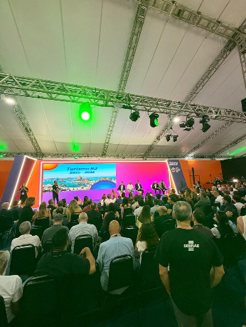 Público reunido na primeira edição da Expo